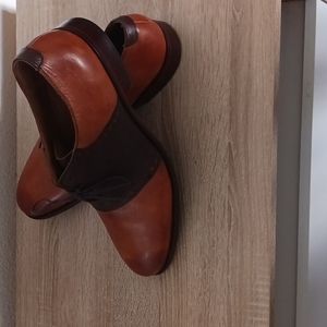Mens shoes